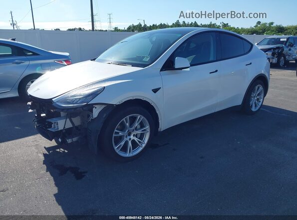 5YJYGDEE1LF032990 2020 TESLA MODEL Y White Vista tres cuartos delantera izquierda