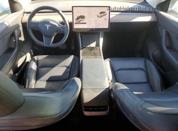 5YJYGDEE1LF057548 2020 TESLA MODEL White Widok deski rozdzielczej