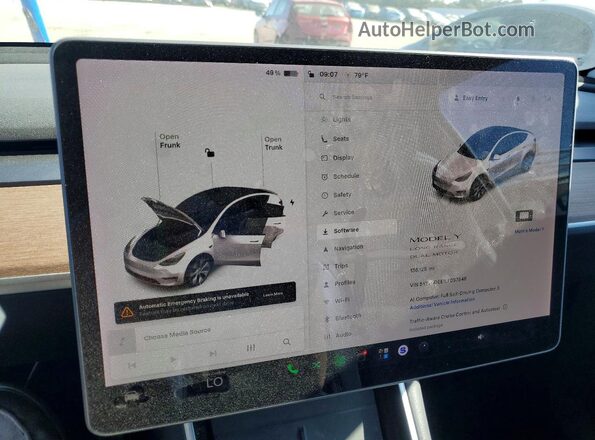 5YJYGDEE1LF057548 2020 TESLA MODEL White Widok zestawu wskaźników