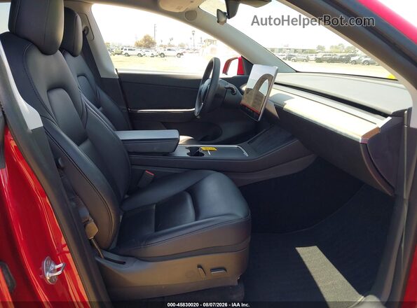 5YJYGDEE1MF232379 2021 TESLA MODEL Y Красный Вид салона спереди