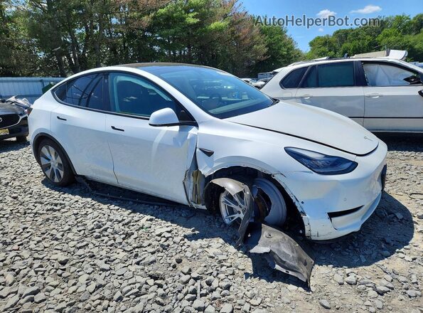 5YJYGDEE2MF078703 2021 TESLA MODEL White Front right