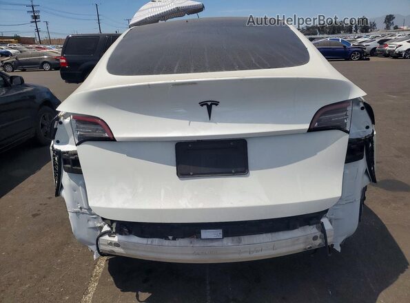 5YJYGDEE3LF008657 2020 TESLA MODEL White Հետևի տեսք