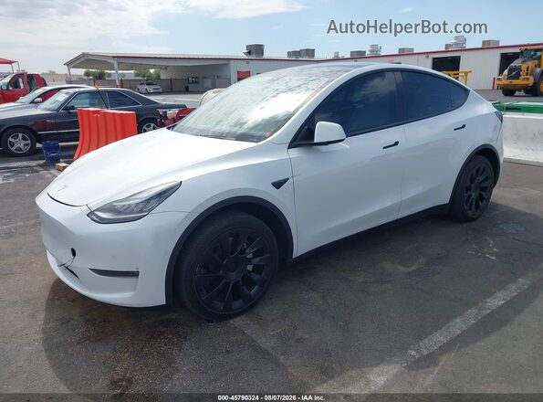 5YJYGDEE3LF055798 2020 TESLA MODEL Y White წინა მარცხენა ხედი სამი მეოთხედიდან