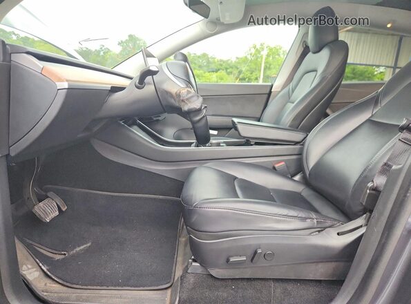 5YJYGDEE4LF049072 2020 TESLA MODEL Gray წინა სალონის ხედი