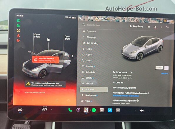 5YJYGDEE4LF049072 2020 TESLA MODEL Gray ხელსაწყოთა პანელის ხედი