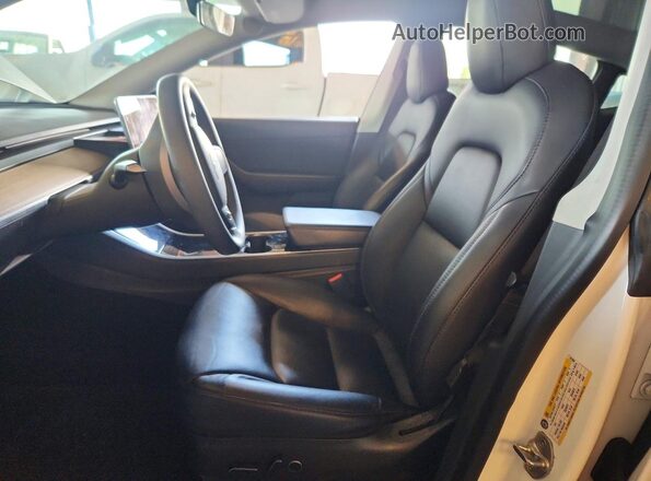 5YJYGDEE4MF073308 2021 TESLA MODEL Белый Вид салона спереди