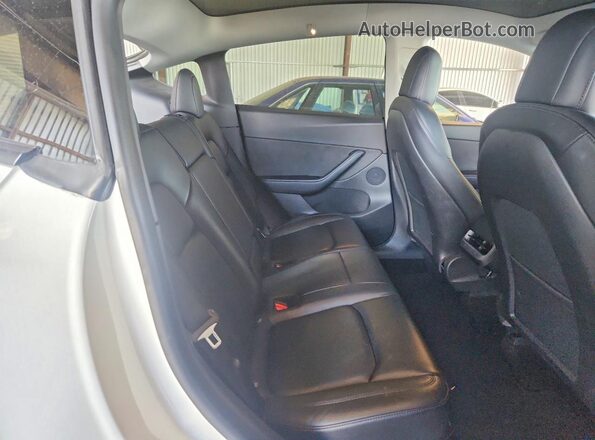 5YJYGDEE4MF073308 2021 TESLA MODEL Белый Вид задних сидений