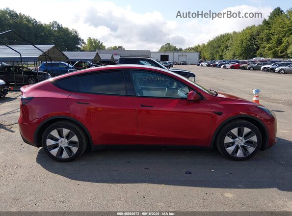 5YJYGDEE4MF104900 2021 TESLA MODEL Y Красный Вид задней части салона