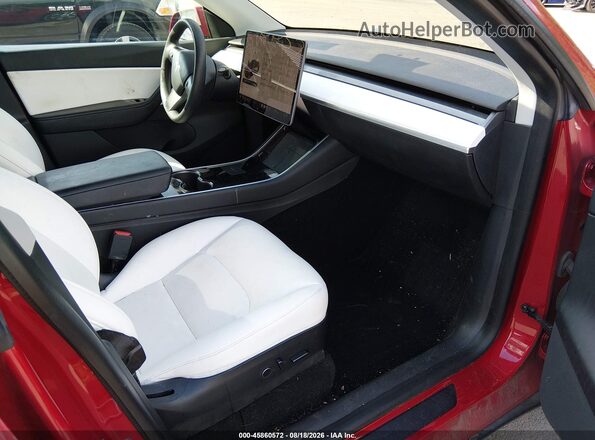 5YJYGDEE4MF104900 2021 TESLA MODEL Y Красный Вид салона спереди