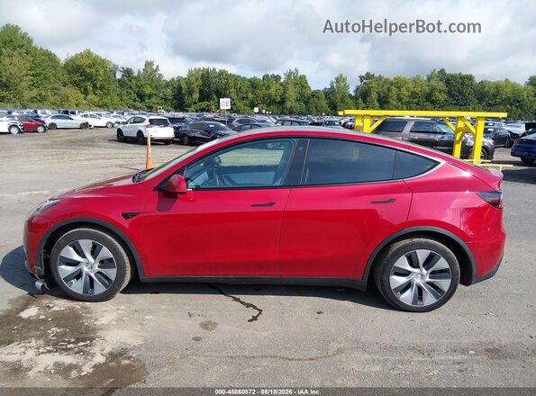 5YJYGDEE4MF104900 2021 TESLA MODEL Y Красный Панорамный вид салона 360°
