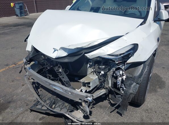 5YJYGDEE4MF122250 2021 TESLA MODEL Y White Front view