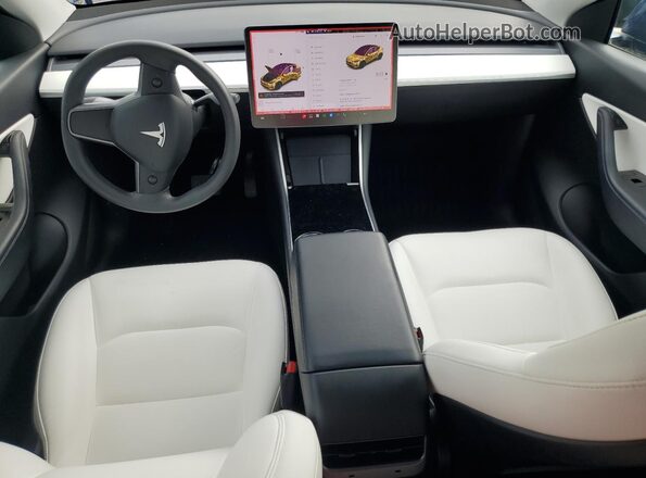 5YJYGDEE5MF067422 2021 TESLA MODEL Синий Вид панели приборов