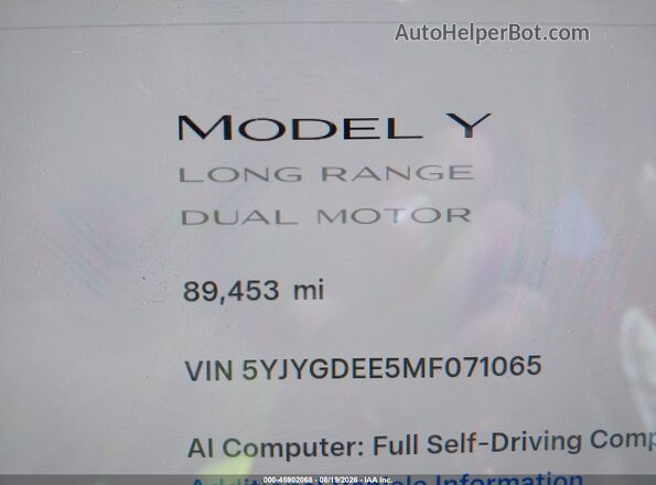 5YJYGDEE5MF071065 2021 TESLA MODEL Y Gray Widok tylnych siedzeń