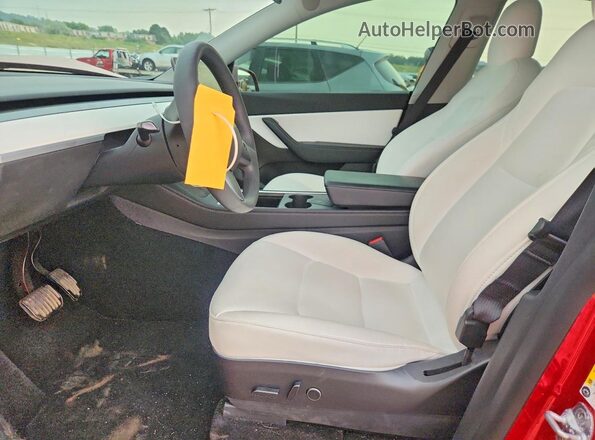 5YJYGDEE5MF267846 2021 TESLA MODEL Бордовый Вид салона спереди