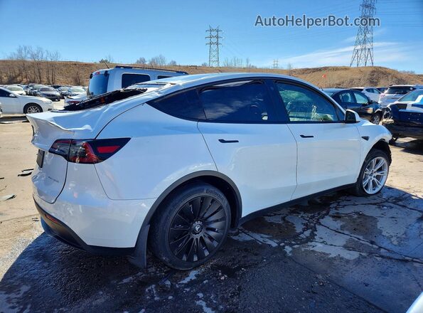 5YJYGDEE6MF198049 2021 TESLA MODEL White Tył prawy