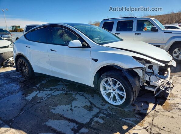 5YJYGDEE6MF198049 2021 TESLA MODEL White Przód prawy