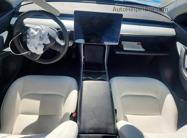 5YJYGDEE7MF074176 2021 TESLA MODEL White Vista del salpicadero