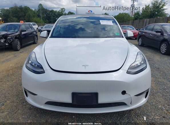 5YJYGDEE7MF074341 2021 TESLA MODEL Y Белый Вид задней части салона