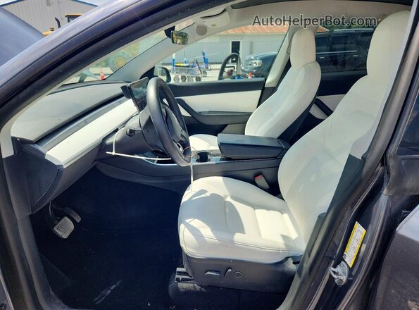 5YJYGDEE7MF082956 2021 TESLA MODEL Gray Вид салону спереду