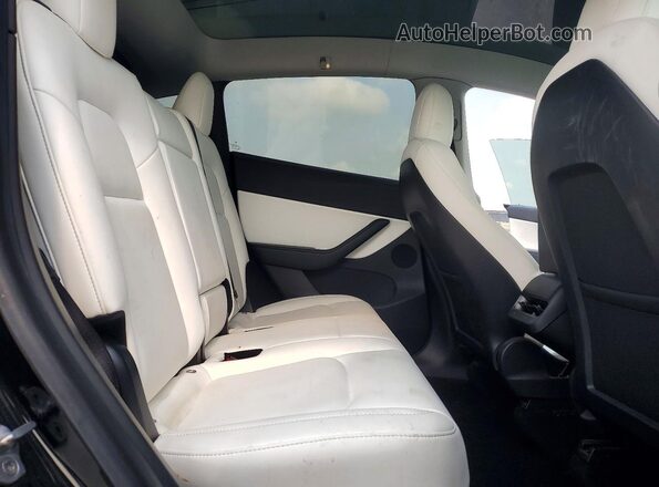 5YJYGDEE8LF025843 2020 TESLA MODEL Black Հետևի նստատեղերի տեսք