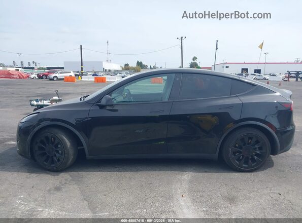 5YJYGDEE8MF160595 2021 TESLA MODEL Y Black უკანა სალონის ხედი