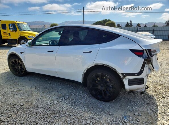 5YJYGDEE8MF218267 2021 TESLA MODEL Белый Задняя левая четверть