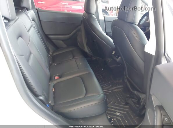 5YJYGDEE8MF256565 2021 TESLA MODEL Y White Widok naklejki z numerem VIN