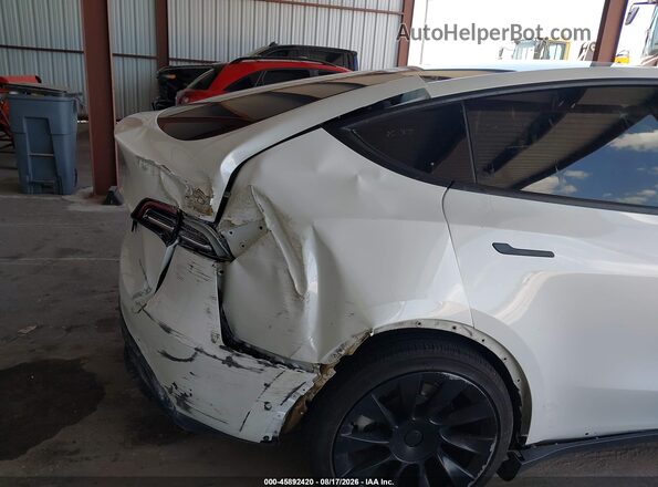 5YJYGDEE8MF256565 2021 TESLA MODEL Y White 