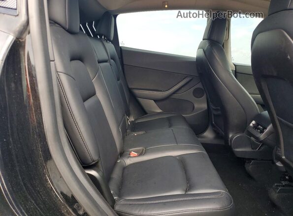 5YJYGDEE9LF025639 2020 TESLA MODEL Black Widok wnętrza z tyłu