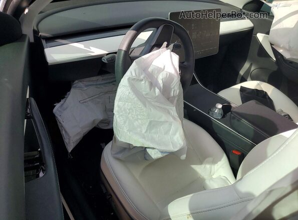 5YJYGDEE9LF055661 2020 TESLA MODEL White Widok deski rozdzielczej