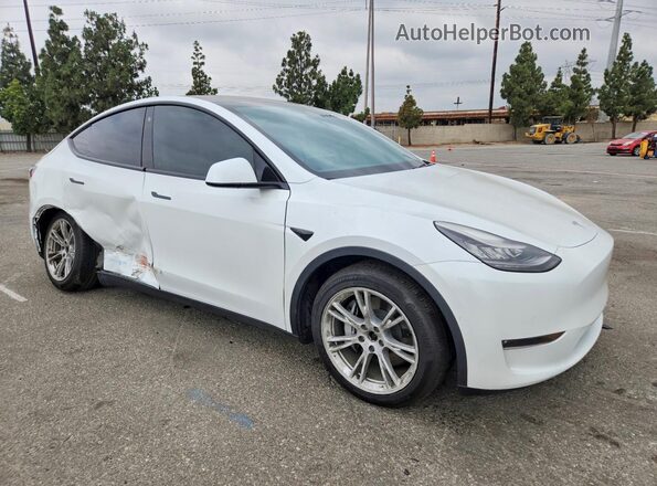 5YJYGDEE9MF072784 2021 TESLA MODEL Белый Передняя правая четверть