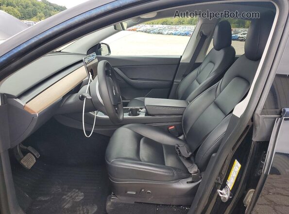 5YJYGDEE9MF076639 2021 TESLA MODEL Черный Вид салона спереди