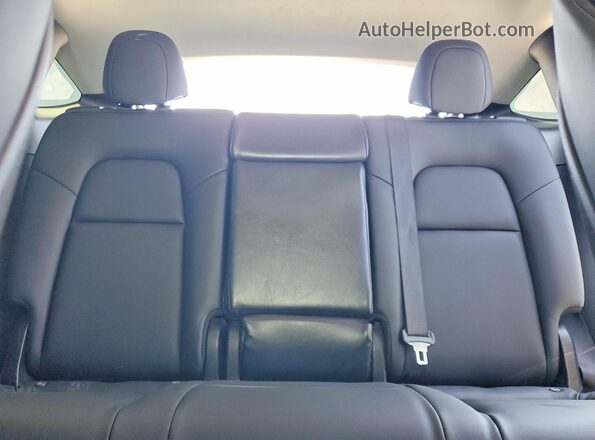 5YJYGDEE9MF157124 2021 TESLA MODEL White უკანა სავარძლების ხედი