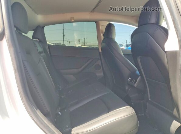 5YJYGDEE9MF157124 2021 TESLA MODEL White უკანა სალონის ხედი