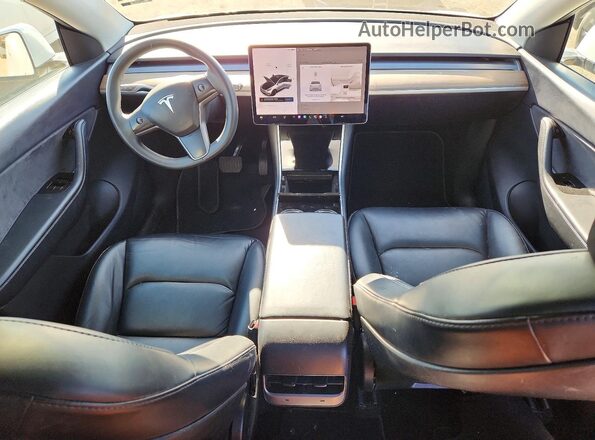 5YJYGDEEXMF092736 2021 TESLA MODEL White Առջևի վահանակի տեսք