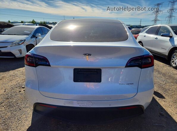 5YJYGDEEXMF092736 2021 TESLA MODEL White Հետևի տեսք