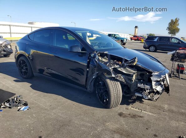 5YJYGDEEXMF272637 2021 TESLA MODEL Черный Передняя правая четверть