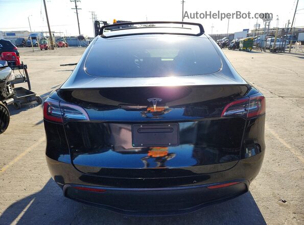 5YJYGDEF5MF216081 2021 TESLA MODEL Y Black Vista del compartimento del motor