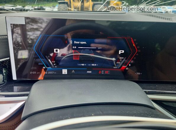5YM13ET0XT9250342 2026 BMW X5 Blue Instrument cluster view