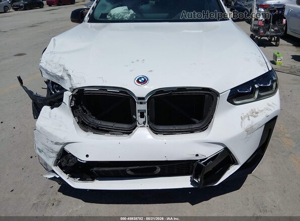 5YM23EC05P9P68840 2023 BMW X4 White Widok wnętrza 360 stopni