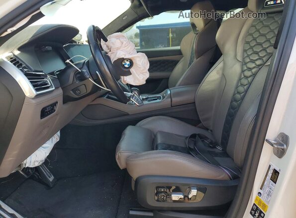 5YMCY0C05P9R41992 2023 BMW X6 White Вид салону спереду