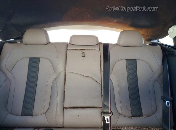 5YMCY0C05P9R41992 2023 BMW X6 White Вид задніх сидінь