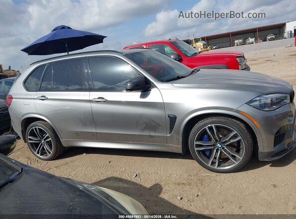 5YMKT6C36H0U39330 2017 BMW X5 Silver Rear interior view