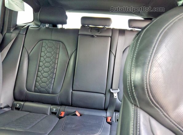 5YMTS0C06LLT10313 2020 BMW X3 Серый Вид задних сидений