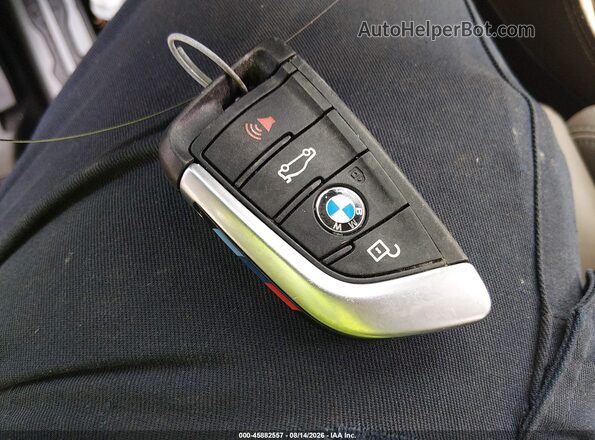 5YMTS0C08LLT11060 2020 BMW X3 Silver Widok deski rozdzielczej