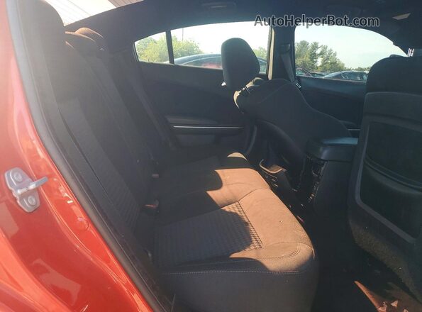 2C3CDXCT0KH532366 2019 DODGE CHARGER Red Rear interior view