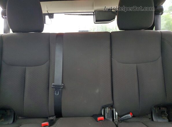 1C4HJWDG0GL287035 2016 JEEP WRANGLER White Vista interior trasera