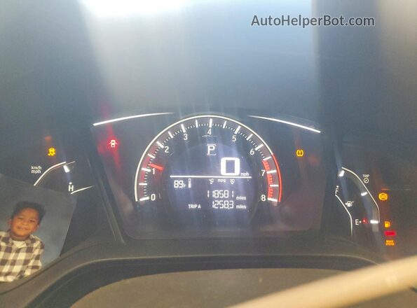 SHHFK7H40JU208756 2018 HONDA CIVIC Черный Вид задних сидений