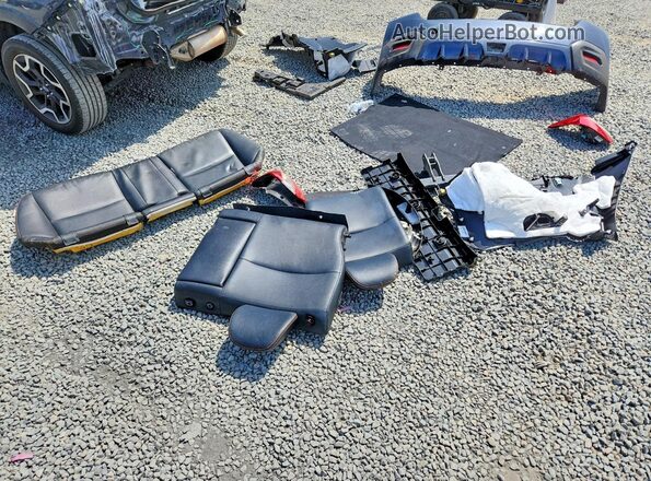 JF2GPAKC5GH319446 2016 SUBARU CROSSTREK Charcoal Vista interior de 360 grados
