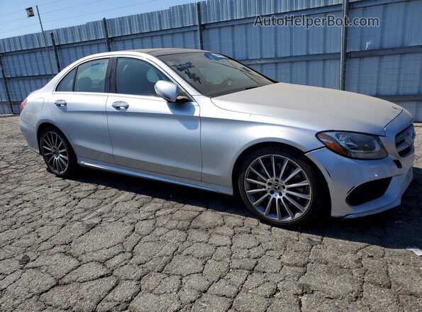 55SWF4JBXHU225943 2017 MERCEDES-BENZ C-CLASS Silver Widok z przodu